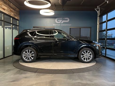 Used 2024 MAZDA CX-5 AWD 2.5 S w/ Premium Package image 2