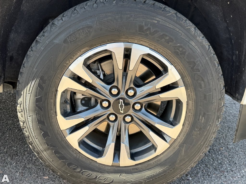 Used 2021 Chevrolet Colorado Z71 RWD image 10