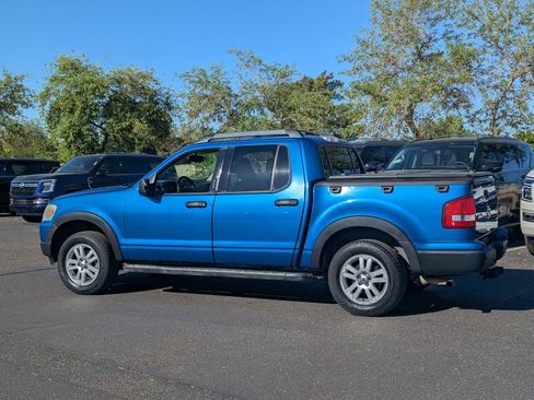 Used 2010 Ford Explorer Sport Trac XLT AWD/4WD image 4