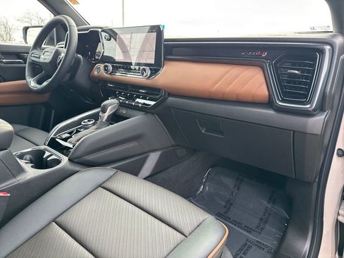 New 2026 GMC Canyon AT4 w/ Technology Plus Package image 47