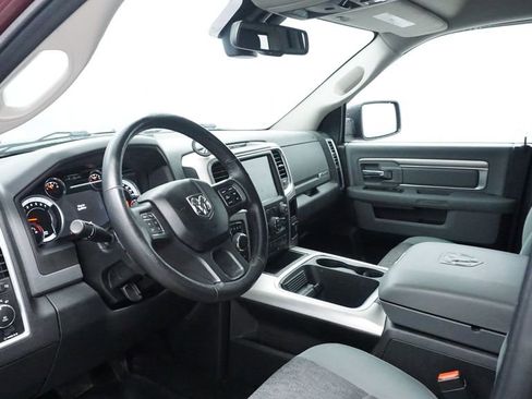 Used 2017 RAM 1500 Big Horn image 30