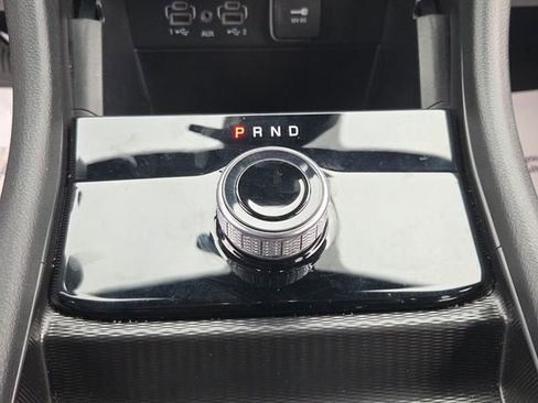 Used 2025 Jeep Grand Cherokee L Laredo RWD image 20