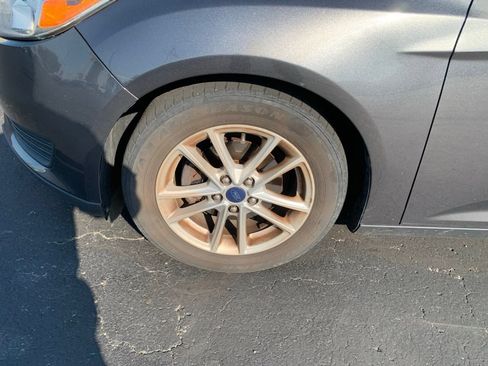 Used 2017 Ford Focus SE FWD image 21