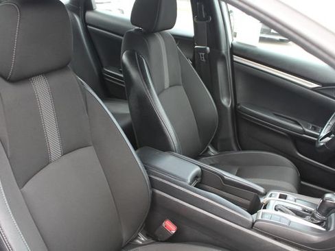 Used 2020 Honda Civic Sport image 24
