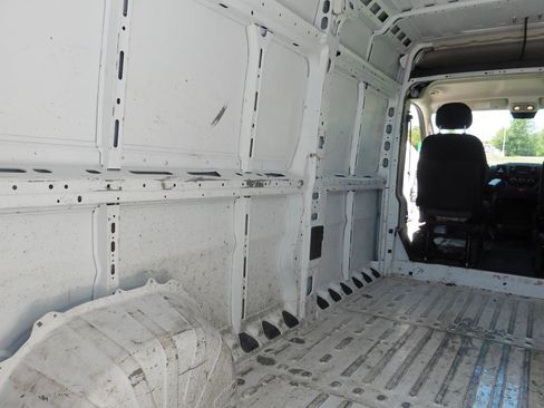 Used 2020 RAM ProMaster 2500 FWD image 15
