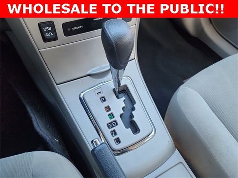 Used 2012 Toyota Corolla LE image 27