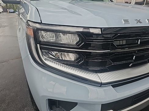 New 2026 Ford Expedition Platinum AWD/4WD image 7
