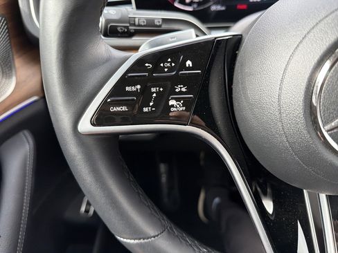 Certified 2025 Mercedes-Benz GLE 450 4MATIC image 25