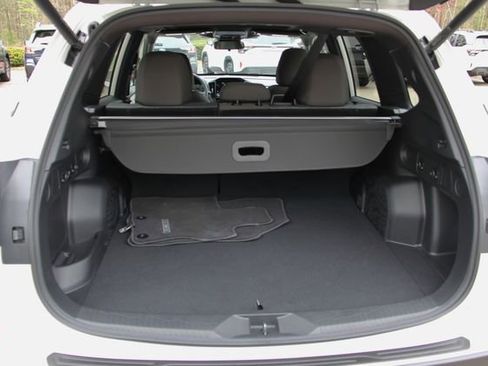 Used 2025 Subaru Forester Premium AWD/4WD image 34
