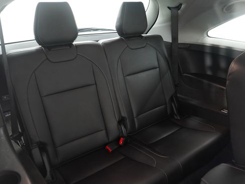 Used 2017 Acura MDX SH-AWD w/ Advance Package image 16