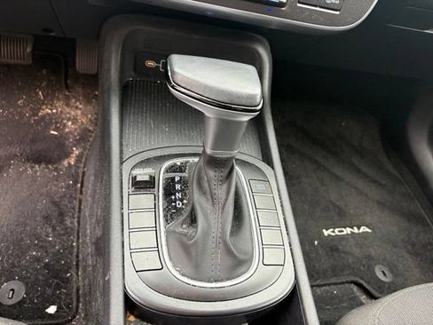Used 2024 Hyundai Kona SEL FWD image 15