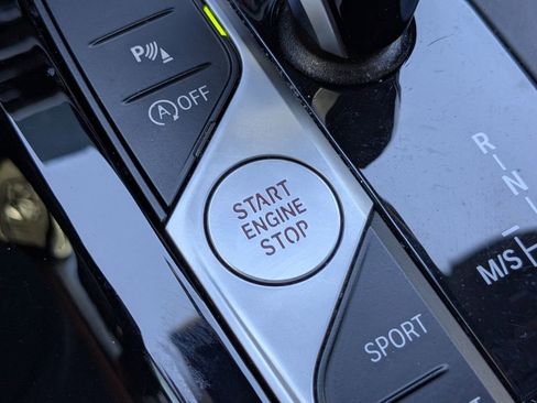 Used 2022 BMW X3 sDrive30i w/ Premium Package image 32