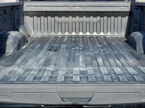 Used 2024 GMC Sierra 2500 Denali w/ Technology Package image 17