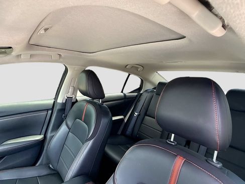 Used 2024 Nissan Sentra SR w/ SR Premium Package FWD image 25