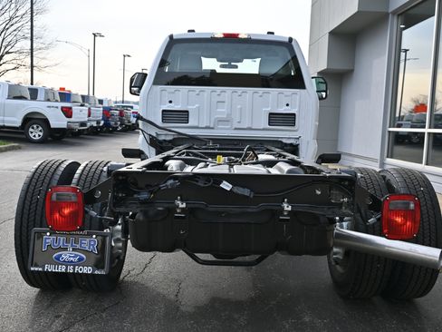 New 2026 Ford F550 2WD Regular Cab Super Duty image 5