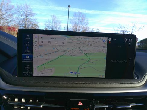 Used 2025 Acura MDX SH-AWD w/ Technology Package image 24