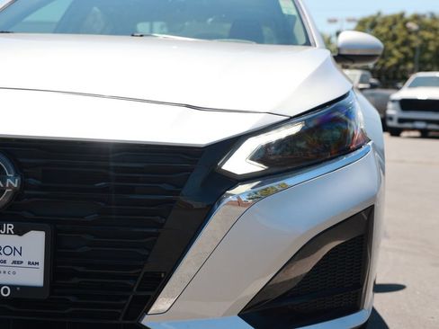 Used 2023 Nissan Altima 2.5 S FWD image 8