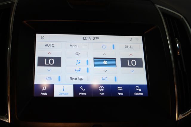 Used 2020 Ford Edge Titanium w/ Equipment Group 301A AWD/4WD image 27