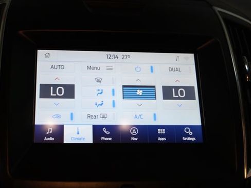 Used 2020 Ford Edge Titanium w/ Equipment Group 301A AWD/4WD image 27
