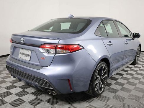 Used 2020 Toyota Corolla SE image 2