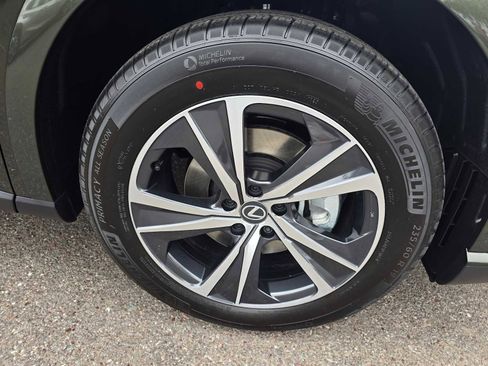 New 2025 Lexus RX 350 FWD image 9