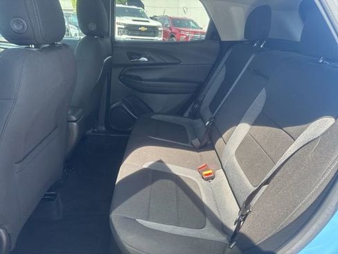 Used 2024 Chevrolet TrailBlazer LT w/ Convenience Package AWD/4WD image 25