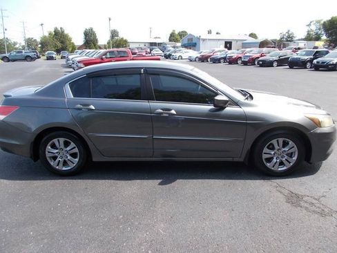Used 2011 Honda Accord SE image 12