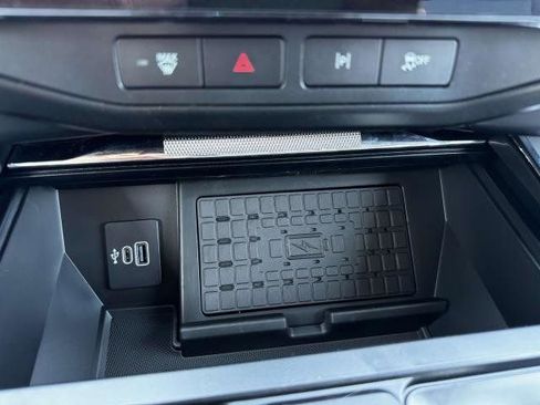 New 2025 Ford F150 Lightning Flash image 25