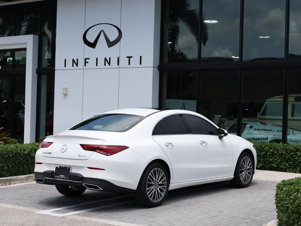 Used 2023 Mercedes-Benz CLA 250 4MATIC w/ Premium Package image 4