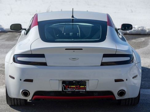 Used 2006 Aston Martin V8 Vantage Coupe image 4