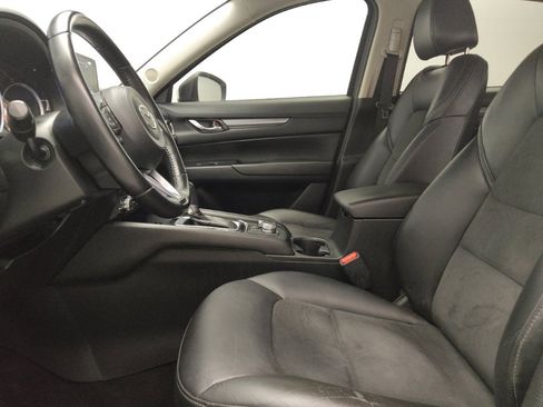 Used 2019 MAZDA CX-5 Touring FWD image 17