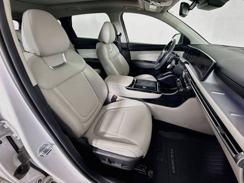 Used 2025 Hyundai Tucson Limited AWD/4WD image 30