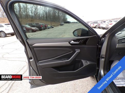 Used 2019 Volkswagen Jetta R-Line w/ R-Line Cold Weather Package image 14