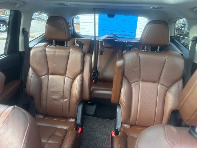 Used 2019 Subaru Ascent Touring AWD/4WD image 23