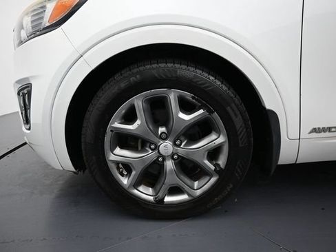 Used 2016 Kia Sorento SX w/ SXL Technology Package AWD/4WD image 9