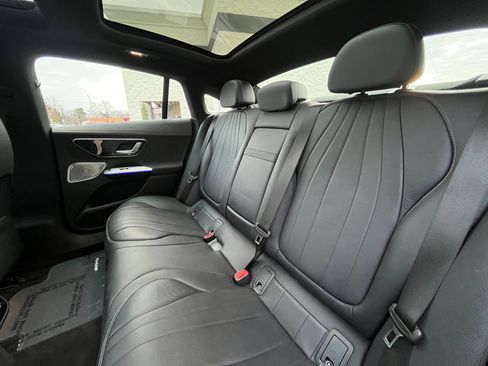 Used 2023 Mercedes-Benz EQE 500 4MATIC Sedan image 29