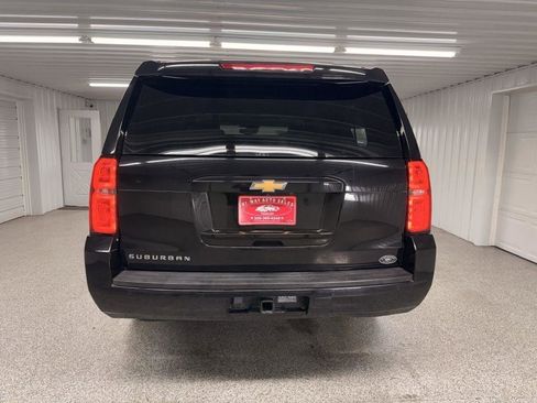 Used 2020 Chevrolet Suburban LT AWD/4WD image 6
