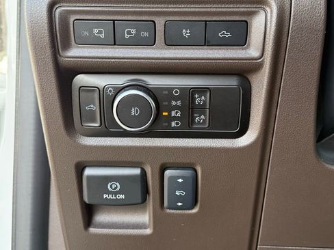 Used 2024 Ford F150 King Ranch image 29