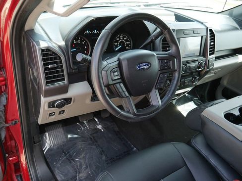 Used 2020 Ford F150 XLT w/ Equipment Group 302A Luxury AWD/4WD image 12
