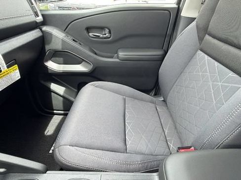 New 2026 Nissan Frontier SV w/ Tow Package RWD image 22