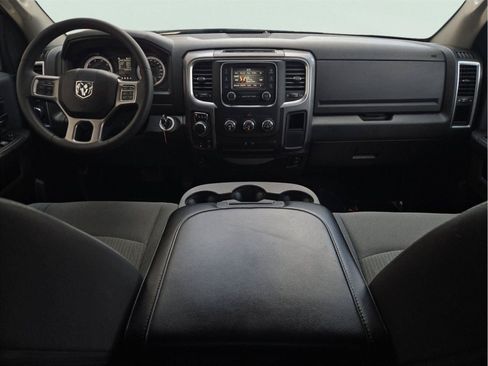 Used 2024 RAM 1500 Classic SLT AWD/4WD image 15