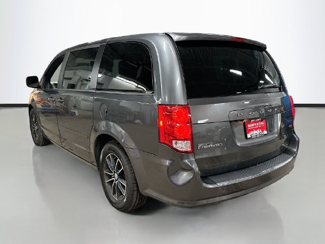 Used 2016 Dodge Grand Caravan R/T w/ Driver Convenience Group FWD image 8