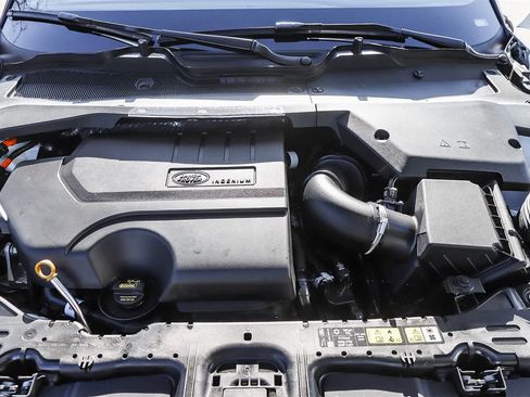 New 2026 Land Rover Range Rover Evoque S image 24