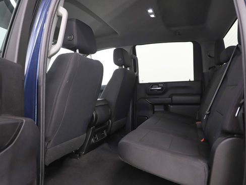 Used 2023 Chevrolet Silverado 2500 Custom w/ Custom Convenience Package image 19