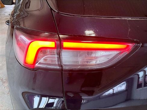 Used 2021 Ford Escape SE w/ Convenience Package image 31