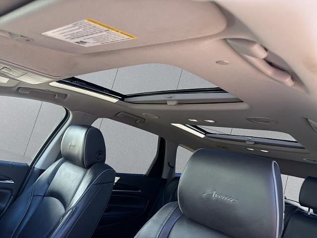 Used 2020 Buick Enclave Avenir w/ Avenir Technology Package AWD/4WD image 25