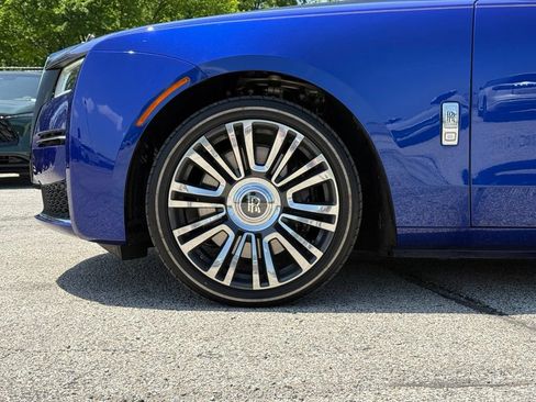 Used 2022 Rolls-Royce Ghost AWD/4WD image 3