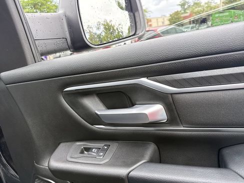 Used 2025 RAM 1500 Big Horn RWD image 29