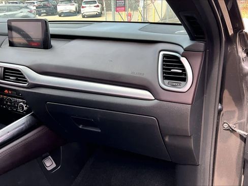 Used 2018 MAZDA CX-9 Grand Touring image 16