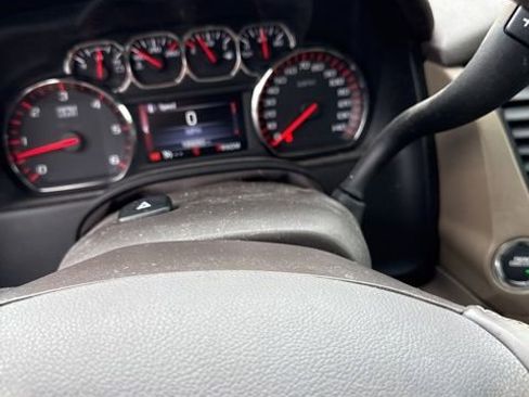 Used 2016 GMC Yukon XL SLT w/ Open Road Package image 11